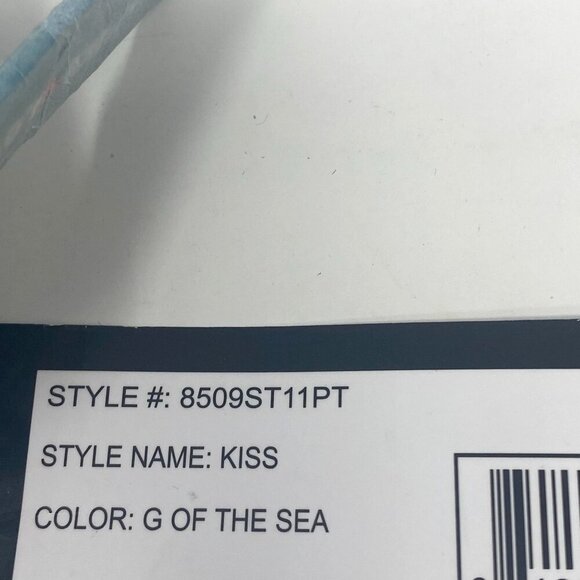 Harajuku Lovers x Sephora G of the Sea Kiss Clamshell Organizer Cosmetic Bag - Picture 10 of 11